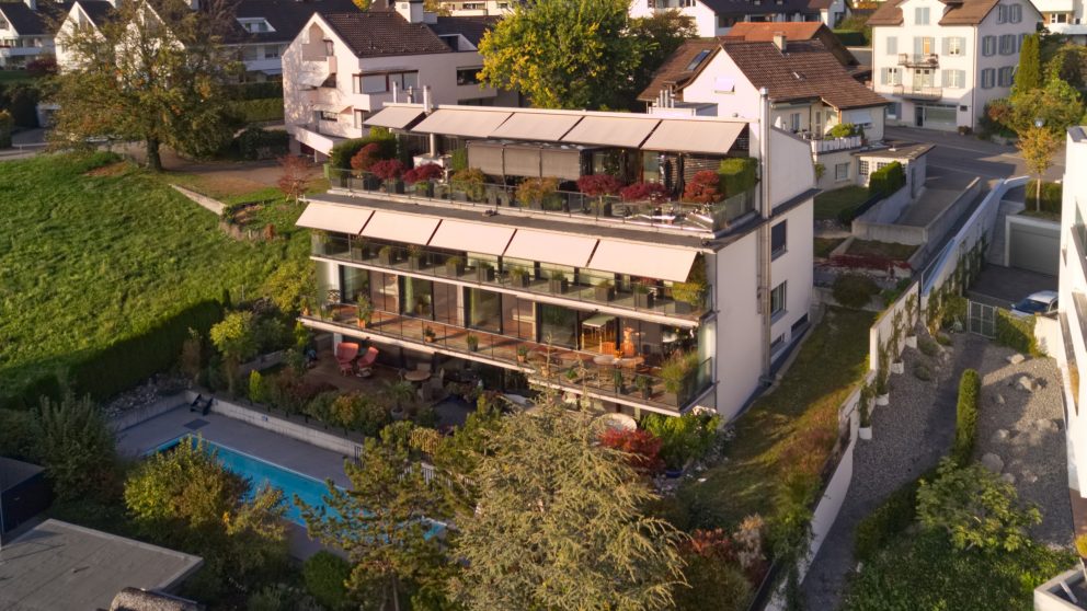 Lebensqualität mit Sonne, Seesicht & Pool 
