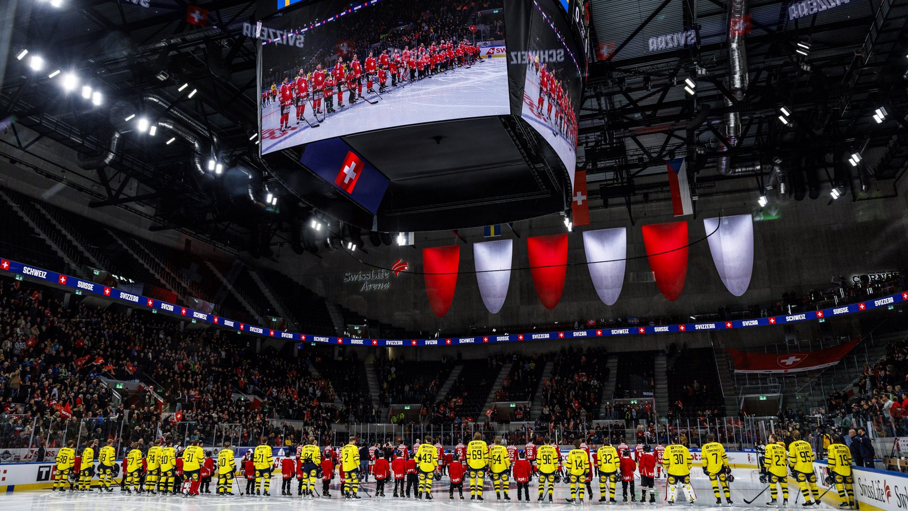 EISHOCKEY EURO HOCKEY TOUR SWE CHE